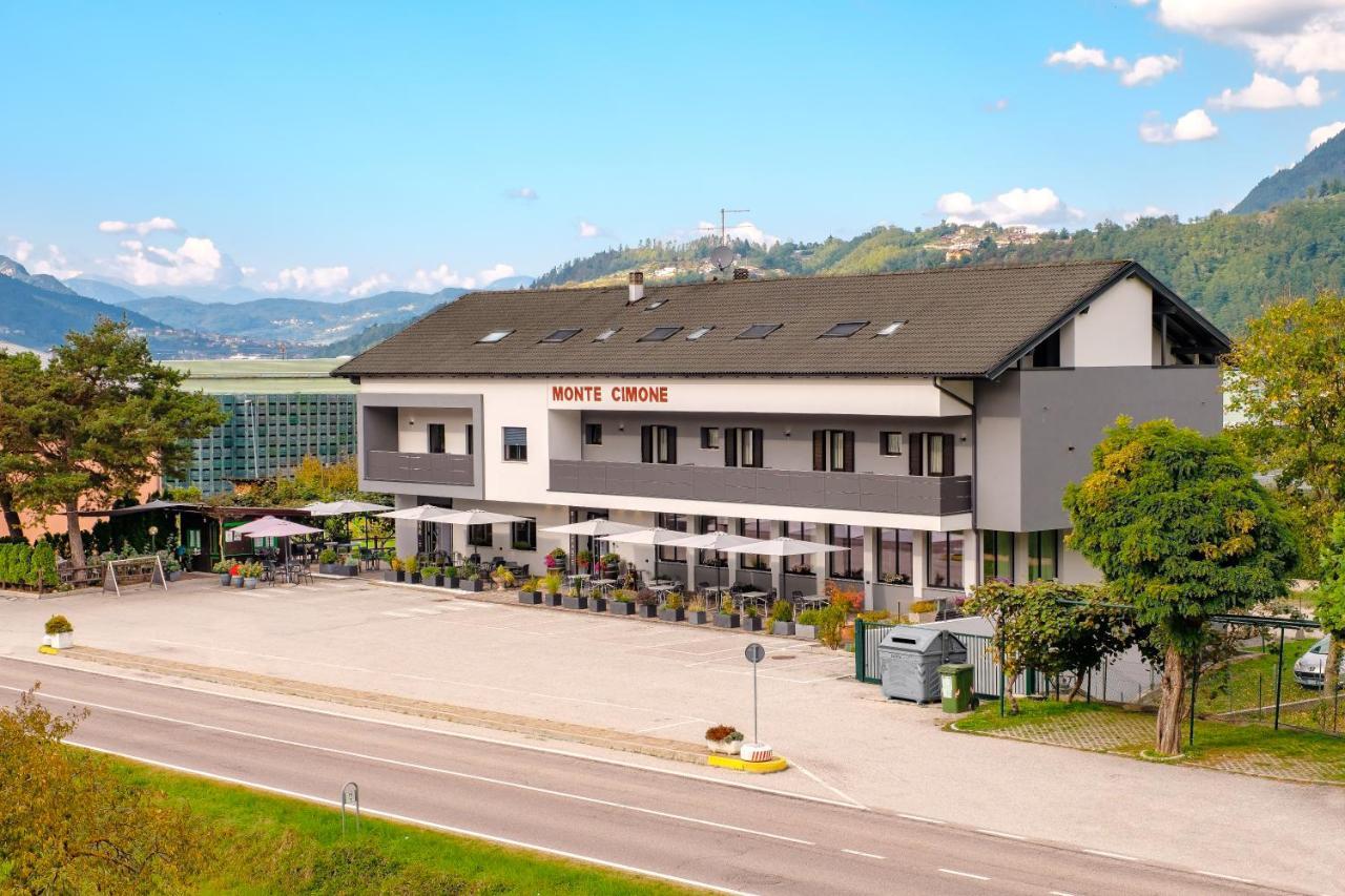 Hotel Monte Cimone Caldonazzo Esterno foto