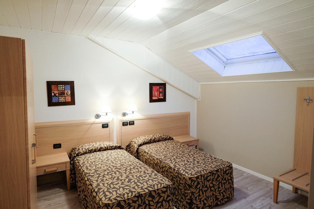 Hotel Monte Cimone Caldonazzo Esterno foto