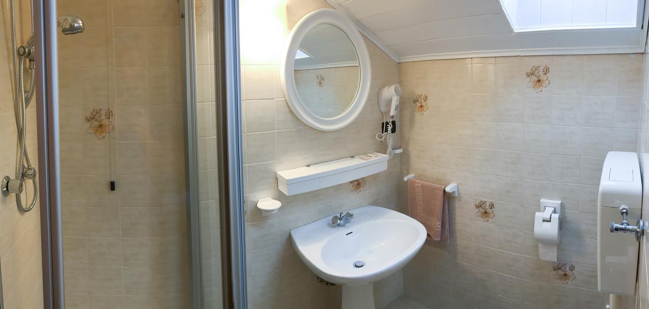 Hotel Monte Cimone Caldonazzo Esterno foto